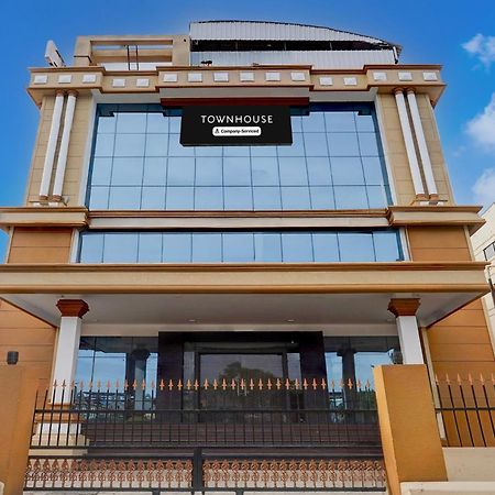 钦奈 Super Townhouse Koyambedu酒店 外观 照片