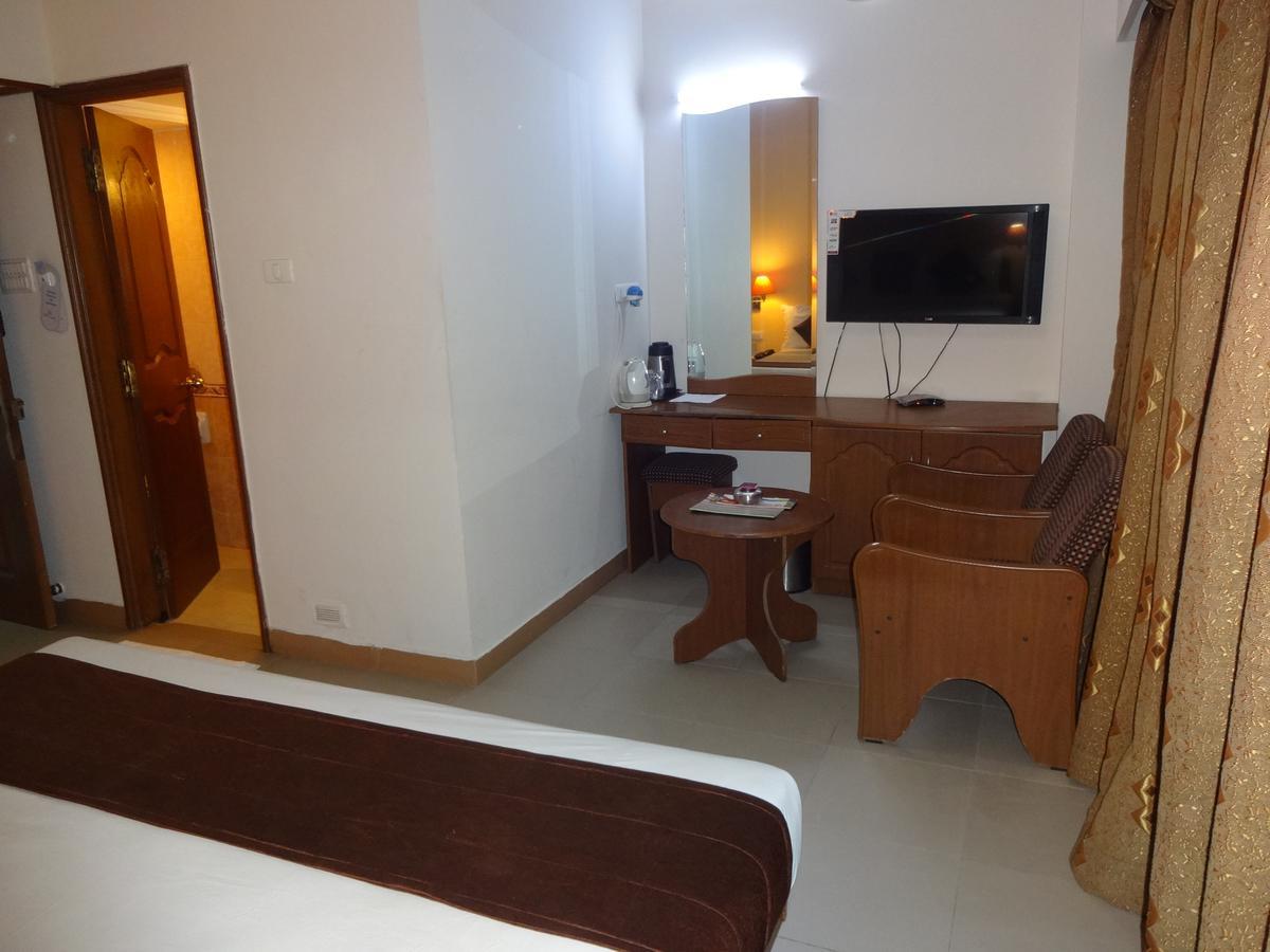 钦奈 Super Townhouse Koyambedu酒店 外观 照片