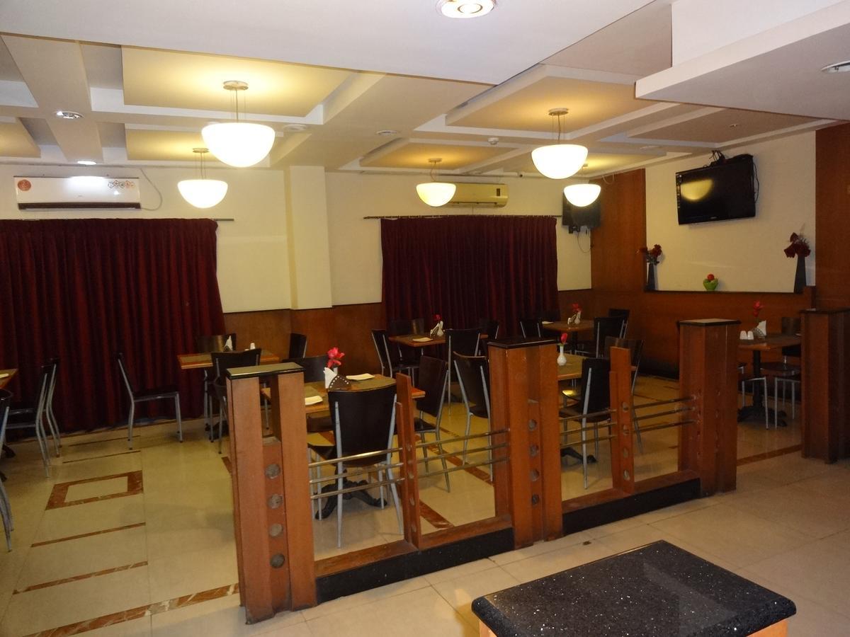 钦奈 Super Townhouse Koyambedu酒店 外观 照片